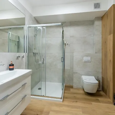 Sunset Iii, Nadmorska 100a Appartamento *