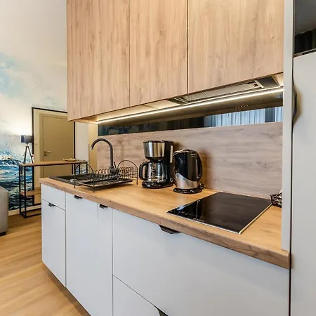 Sunset Iii, Nadmorska 100a Appartamento