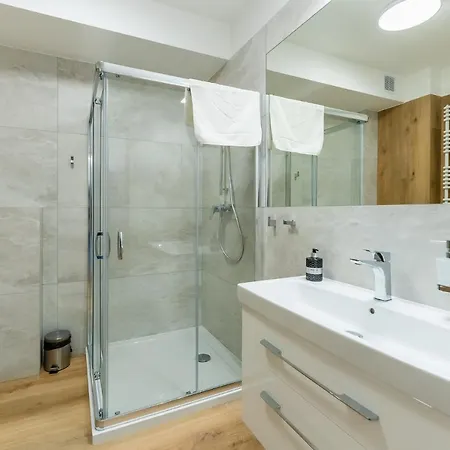 Sunset Iii, Nadmorska 100a Appartamento *