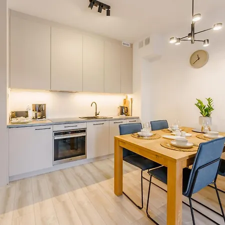 Sunset Iii, Nadmorska 100a Appartamento